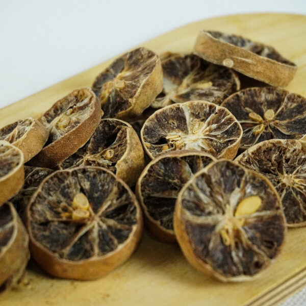 اسلایس لیمو عمانی