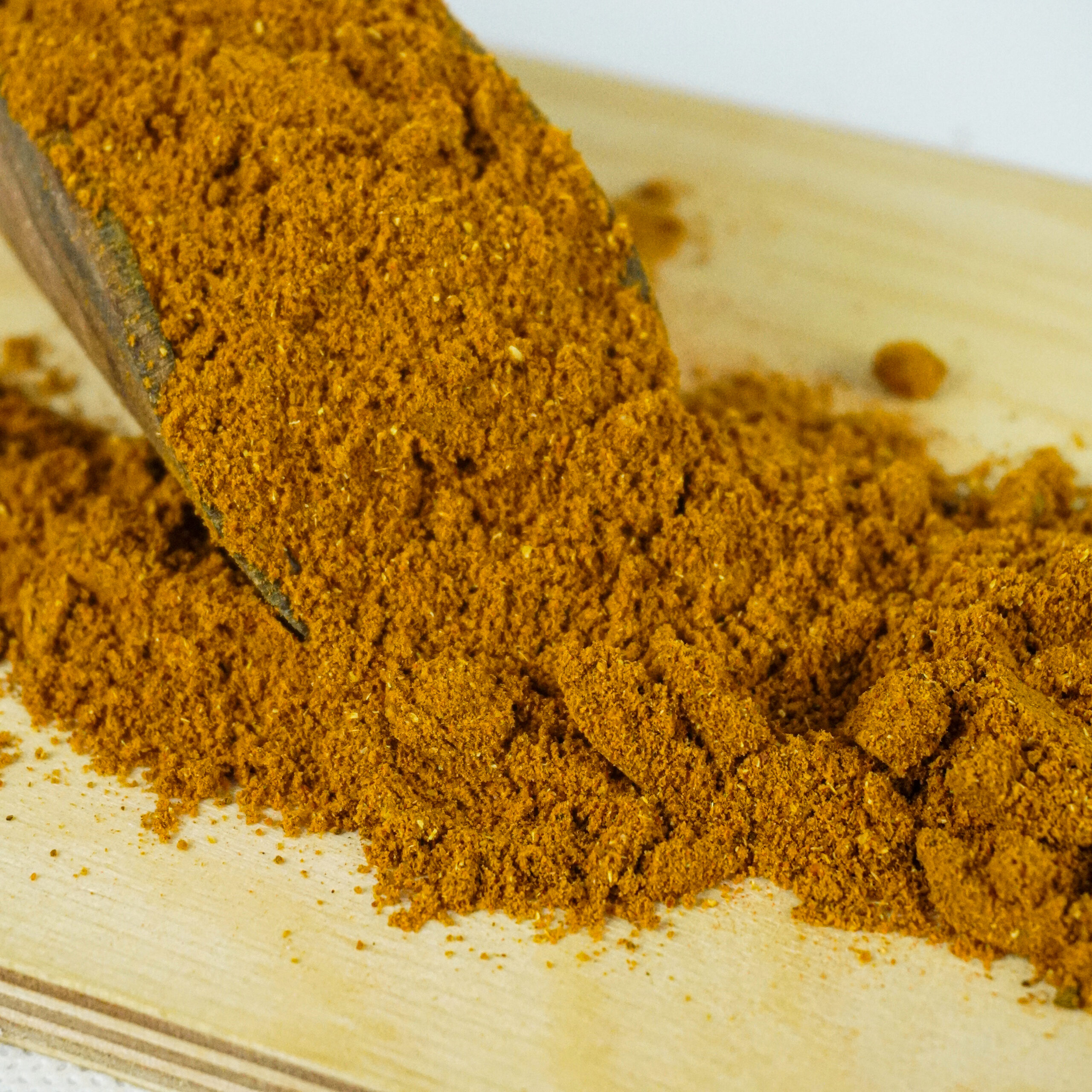 های عطار - فروشگاه های عطار بزرگترین پخش انواع ادویه و دمنوش در ایران ادویه پلویی اعلا