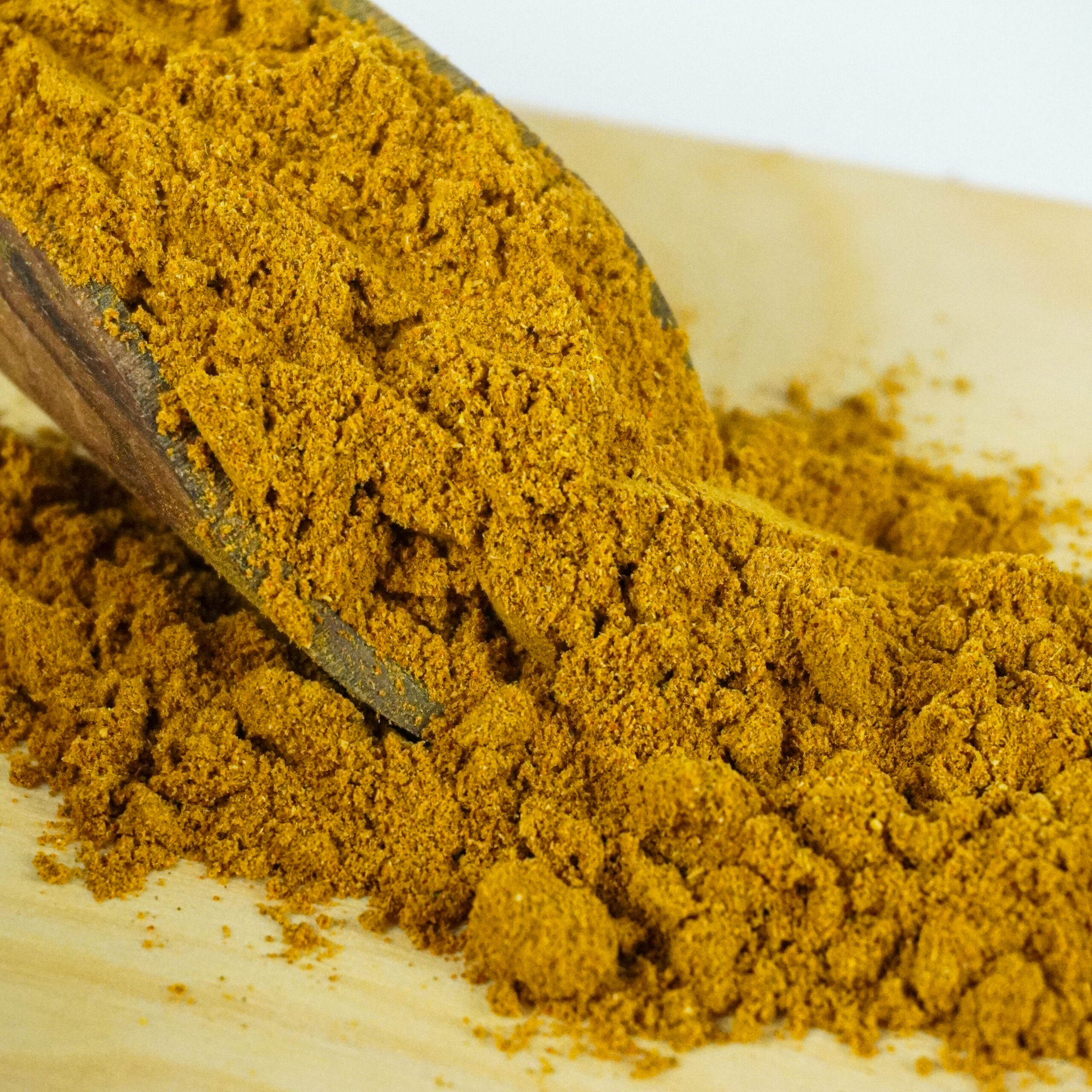 های عطار - فروشگاه های عطار بزرگترین پخش انواع ادویه و دمنوش در ایران ادویه خورشتی